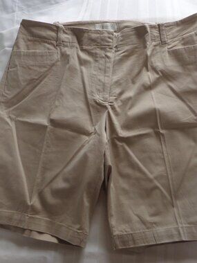 Talbots Woman's Tan shorts in size 18W